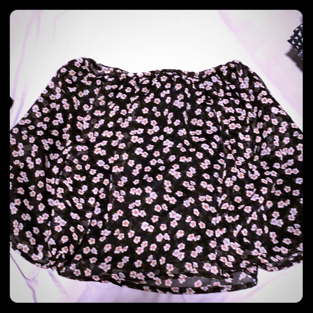 Women skirt